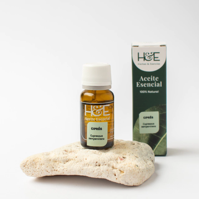 Aceite Esencial "hierbas Y Esencias" Cipres 100% Natural X 10cc