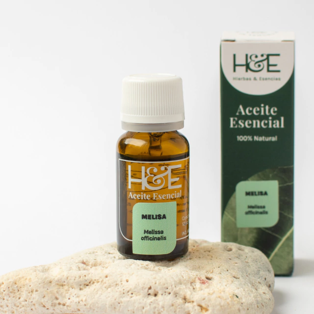 ACEITE ESENCIAL "HIERBAS Y ESENCIAS" MELISA 100% NATURAL X 10CC