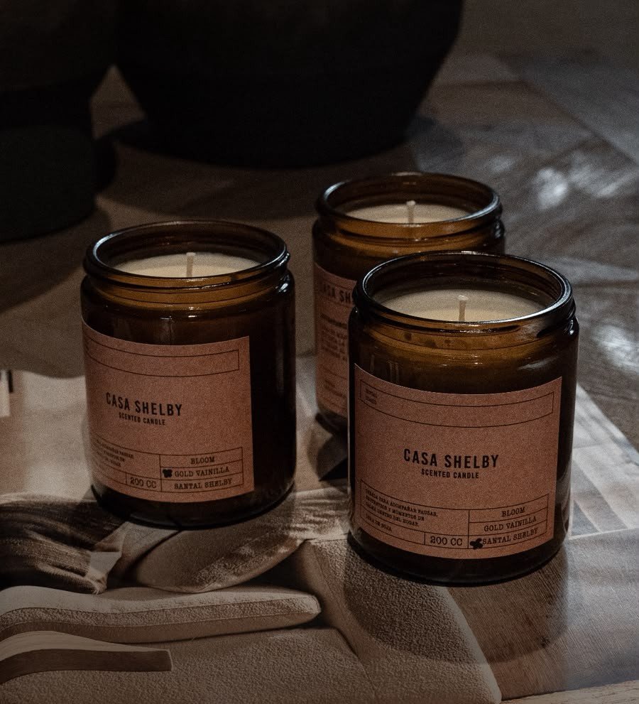 VELA "CASA SHELBY" FRASCO SANTAL SHERBY